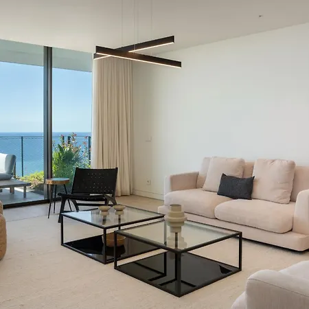 Savoy Monumentalis Iii By An Island *