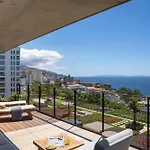 Savoy Monumentalis Iii By An Island Appartement