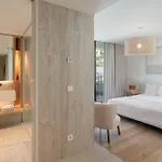 Savoy Monumentalis Iii By An Island Apartment